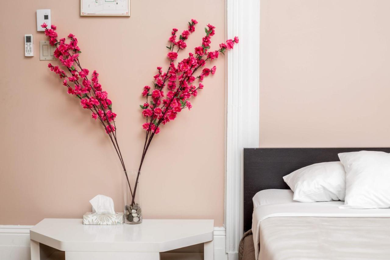 Auberge St Denis มอนทรีอัล ภายนอก รูปภาพ